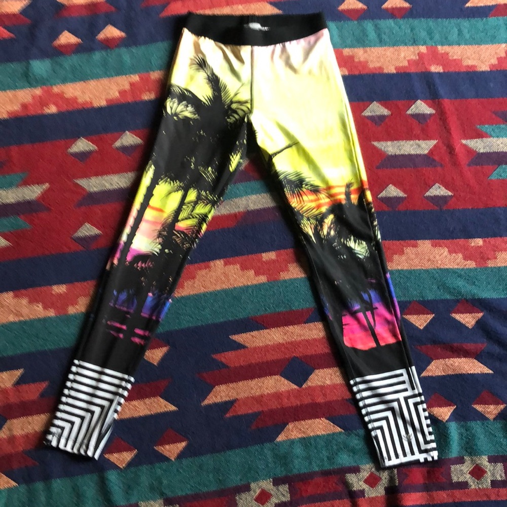 Forever 21 tropical leggings!